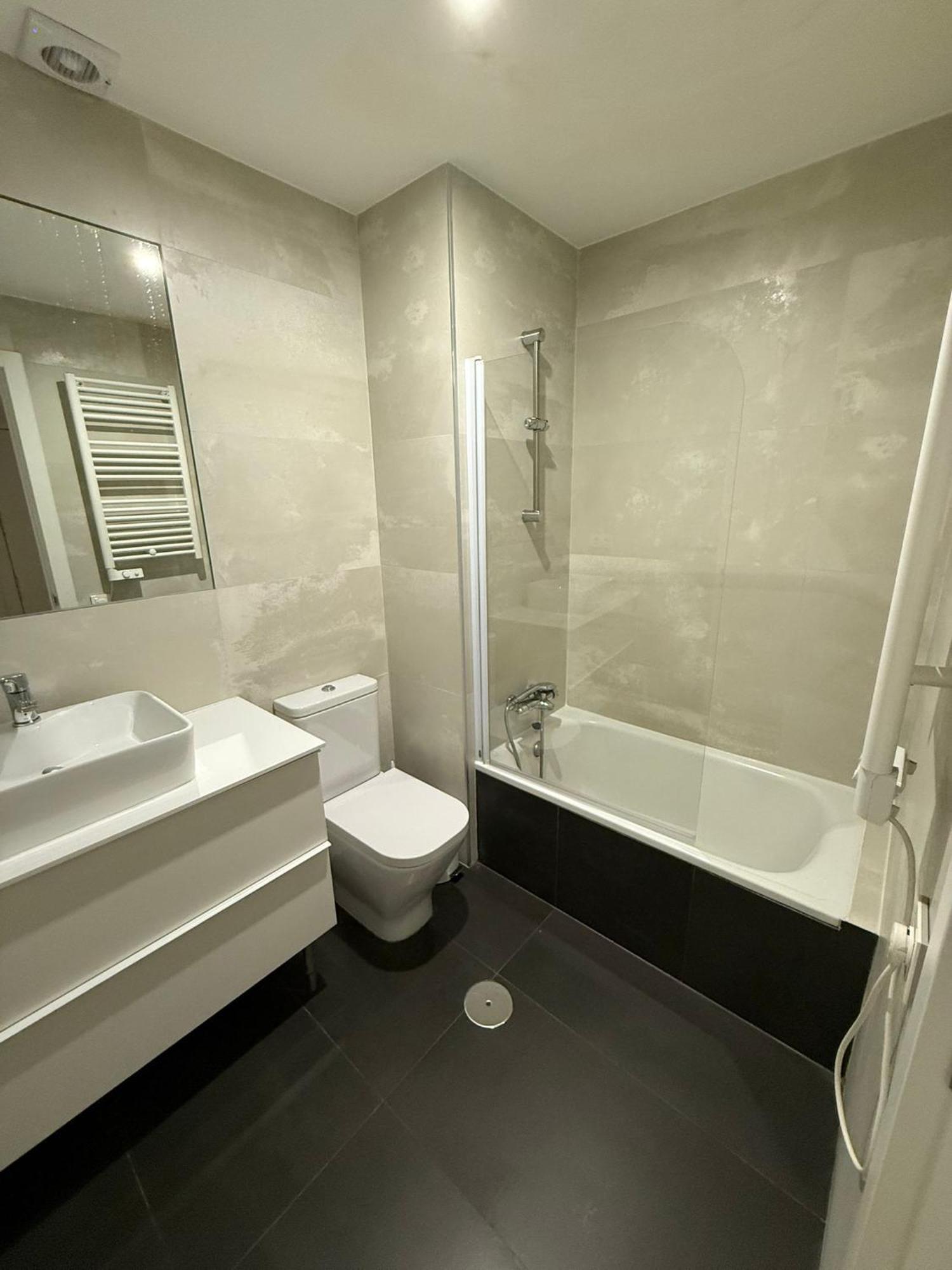 To Room Madrid Castellana エクステリア 写真