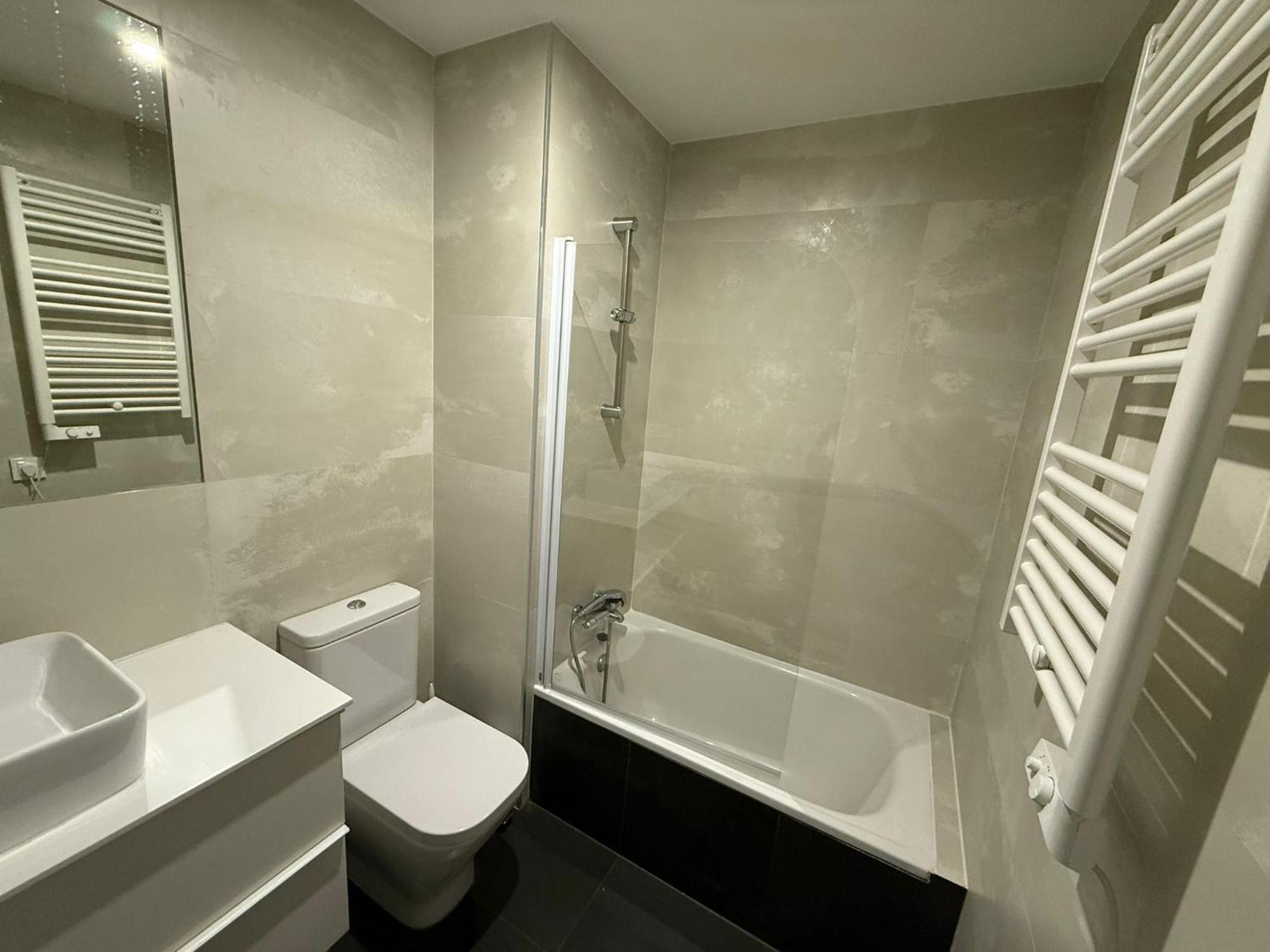 To Room Madrid Castellana エクステリア 写真